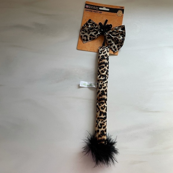 Animal Print Costume Tail & Tie Party Set - Picture 9 of 9